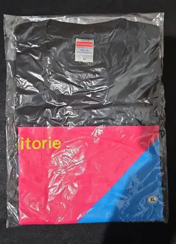 히토리 에 T셔츠 XL 사이즈