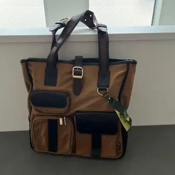 브리티시 그린 캔버스 x 가죽 숄더백