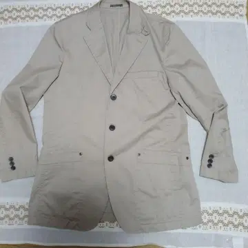 베이지 노치 라펠 자켓