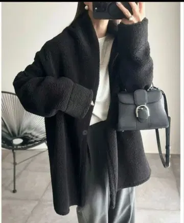 택 포함 새상품 엠마 테일러 본딩 보아 코트