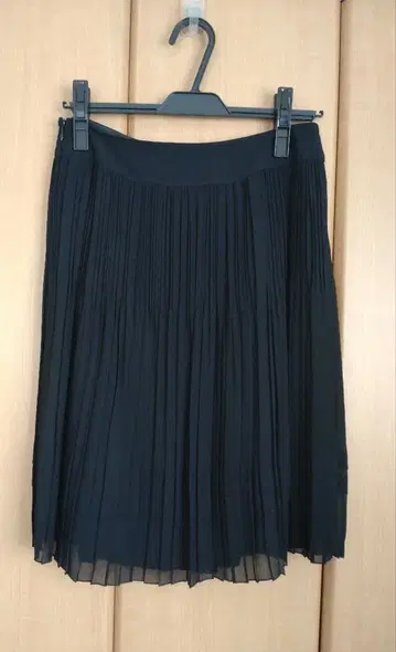 새상품급 Reflect 블랙 플리츠 스커트 사이즈 11