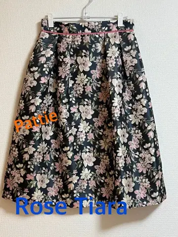 Rose Tiara 플라워 프린트 플레어 스커트 40
