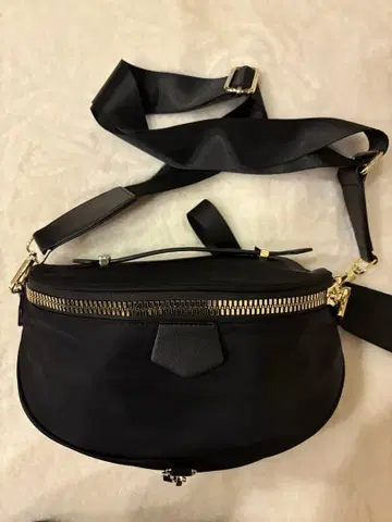 PECHINCHAR 메탈 지퍼 숄더백