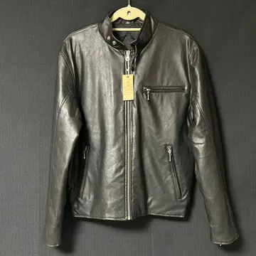 [ 미사용 ] 퀼팅 충전솜 페이크 가죽 자켓 L 사이즈