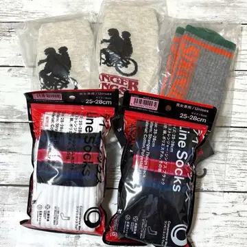 기묘한 이야기 훼미리마트 GU 콜라보 삭스