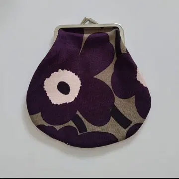 마리메꼬 가마구치 파우치 khakipurplepink