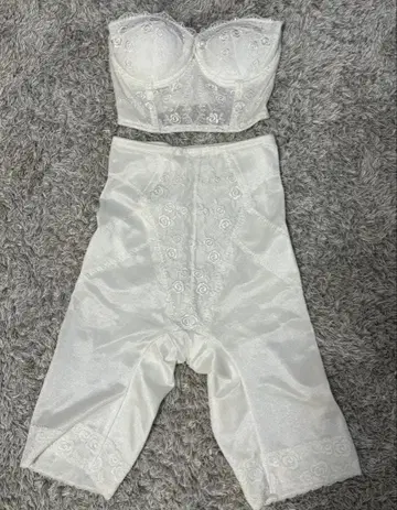 화이트 브라이덜 이너 세트