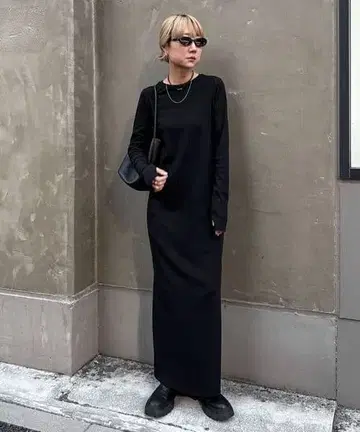 블랙 긴팔 롱 원피스