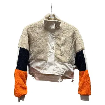 [ 택 포함 ] 숏 기장 보아 아우터