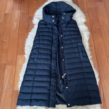 새상품급 네이비 롱 다운 베스트 베스트 후드 부착