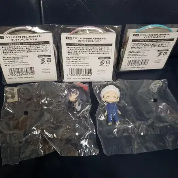 그 비스크 돌은 사랑을 한다 제비뽑기당 캔뱃지 캡슐 피규어 컬렉션