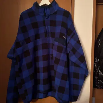 플리스 자켓 파랑과 블랙 체크 무늬