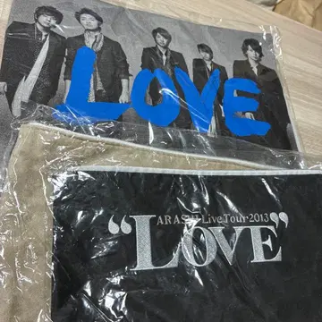 미개봉 ARASHI Live Tour 2013 LOVE 파우치 티셔츠