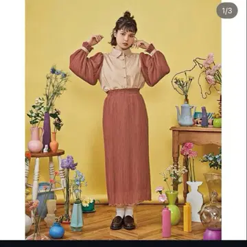 poppy cosmos mellow pleats shirt &skirt