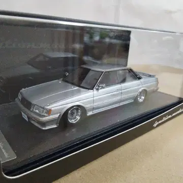 이그니션 모델 1/43 미니카