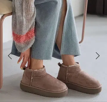 BAYFLOW 페이크 어그 부츠