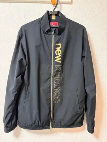 new balance 블랙 자켓 골프웨어 LL 사이즈