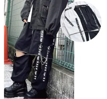 체인 달린 팬츠