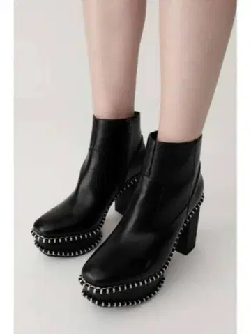 moussy 통굽 부츠