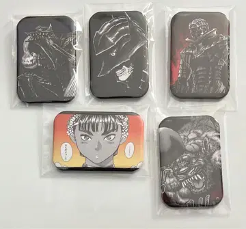 베르세르크 카페 트레이딩 스퀘어 캔뱃지 갓츠 캐스커 조드