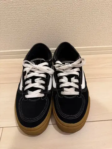 VANS 블랙/화이트 스니커즈 28cm