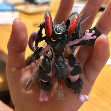 포켓몬 아머드 뮤츠 피규어 포켓몬스터