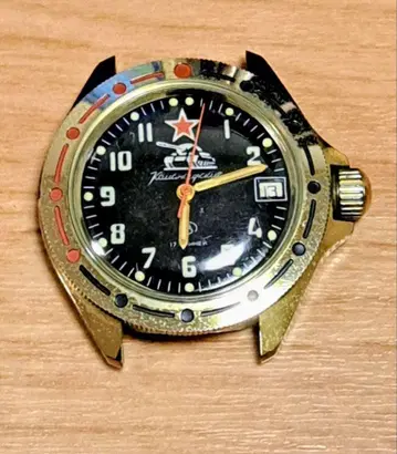 보스토크 코만디르스키예 수동 와인딩 시계