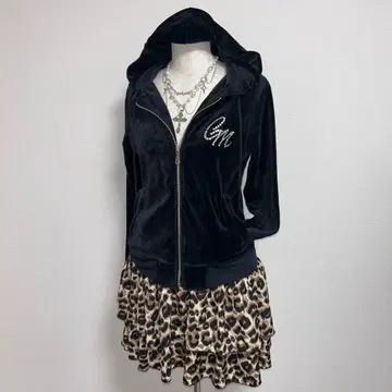 블랙 벨벳 후드 부착 후드티 M