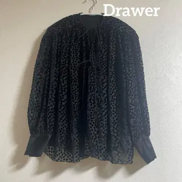 Drawer 블랙 도트 무늬 시스루 블라우스