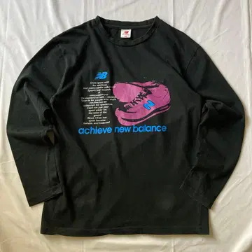 00s 뉴발란스 긴팔 티셔츠 블랙 그런지 Y2K 구제 의류