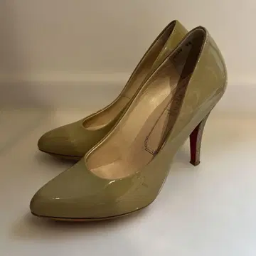 에나멜 베이지 글리터 하이힐