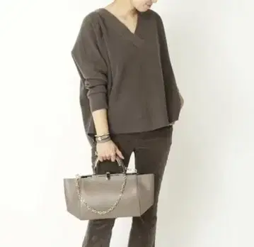 Deuxieme Classe 울 캐시미어 미들 게이지 V넥 풀오버