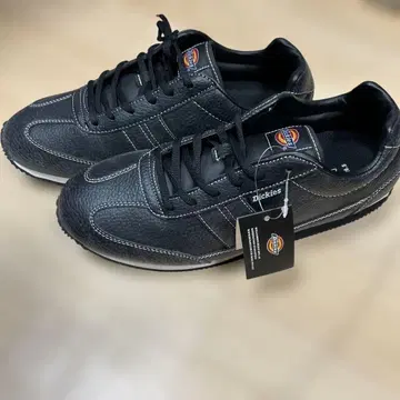 디키즈 블랙 스니커즈