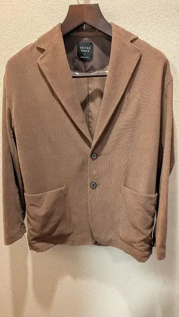 UNITED TOKYO 코듀로이 테일러드 자켓 브라운