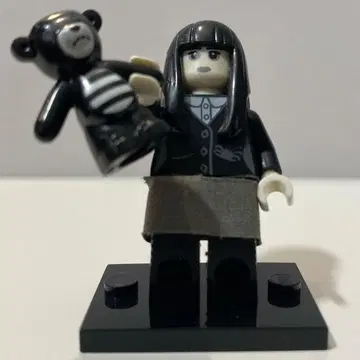 LEGO 미니 피규어 시리즈 12 으스스한 소녀 곰 포함