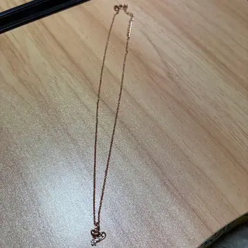 로즈 골드 하트형 목걸이
