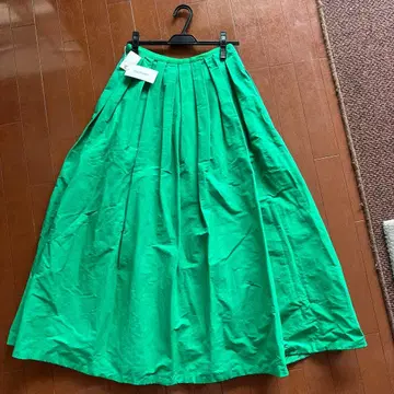 그린 코튼 플레어 롱 스커트