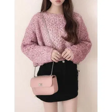 샤기 니트 핑크 크롭 기장 라메 시스루 편직