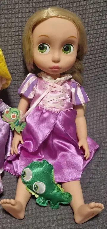 라푼젤 애니메이터 인형 디즈니 금발 보라색 드레스