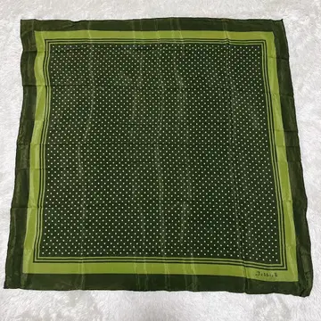 실크 100% Jelbien 스카프 60cm 도트 무늬 그린 모스그린