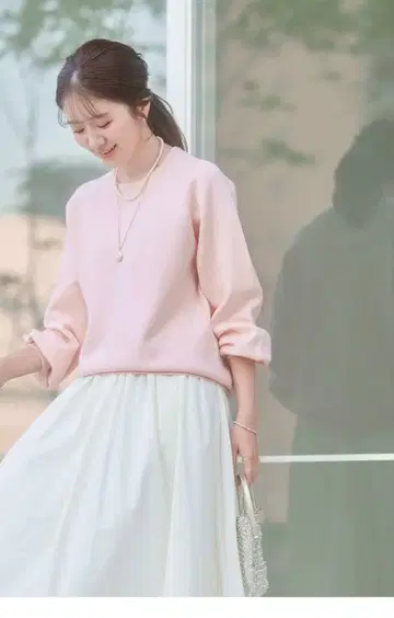 메종 쉘 ME 자수 니트 풀오버