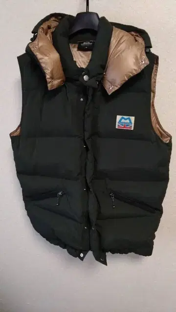 MOUNTAIN equipment 다운 베스트