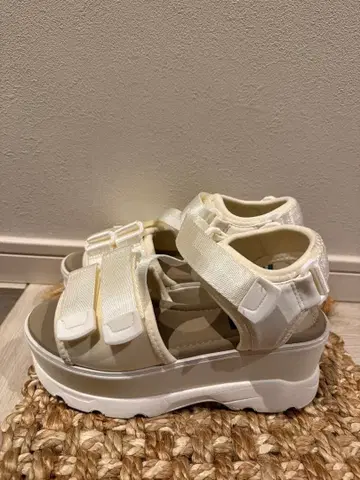 SNIDEL emmi 스니커즈 샌들