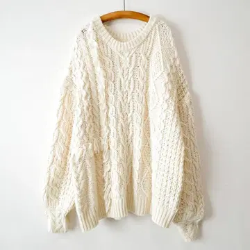 ACYM 케이블 프린지 니트탑 루즈핏 아이보리