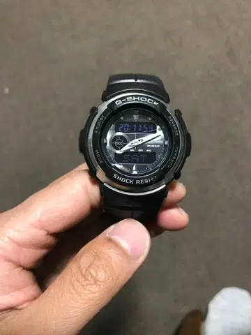 CASIO G-SHOCK G-300 블랙 남성용 작동품 새 배터리