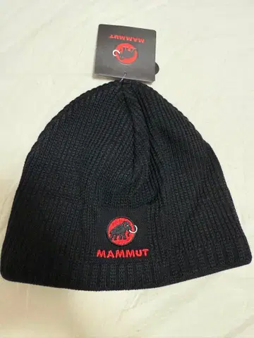 [새상품] 마무트 서브라임 비니 니트 캡 니트 모자 자수 로고 블랙