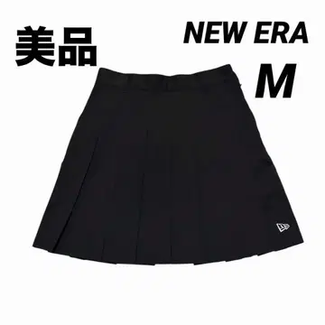 NEW ERA 플리츠 스커트 로고 자수 이너 팬츠 포함 블랙