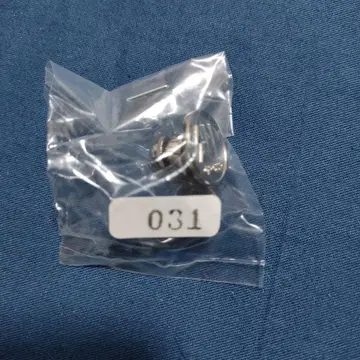 도산한 회사의 핀 배지