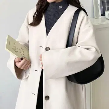 니트 멜톤 노카라 미들 코트