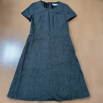 SCAPA 스캐파 반팔 무릎 기장 원피스 38 다크 그레이